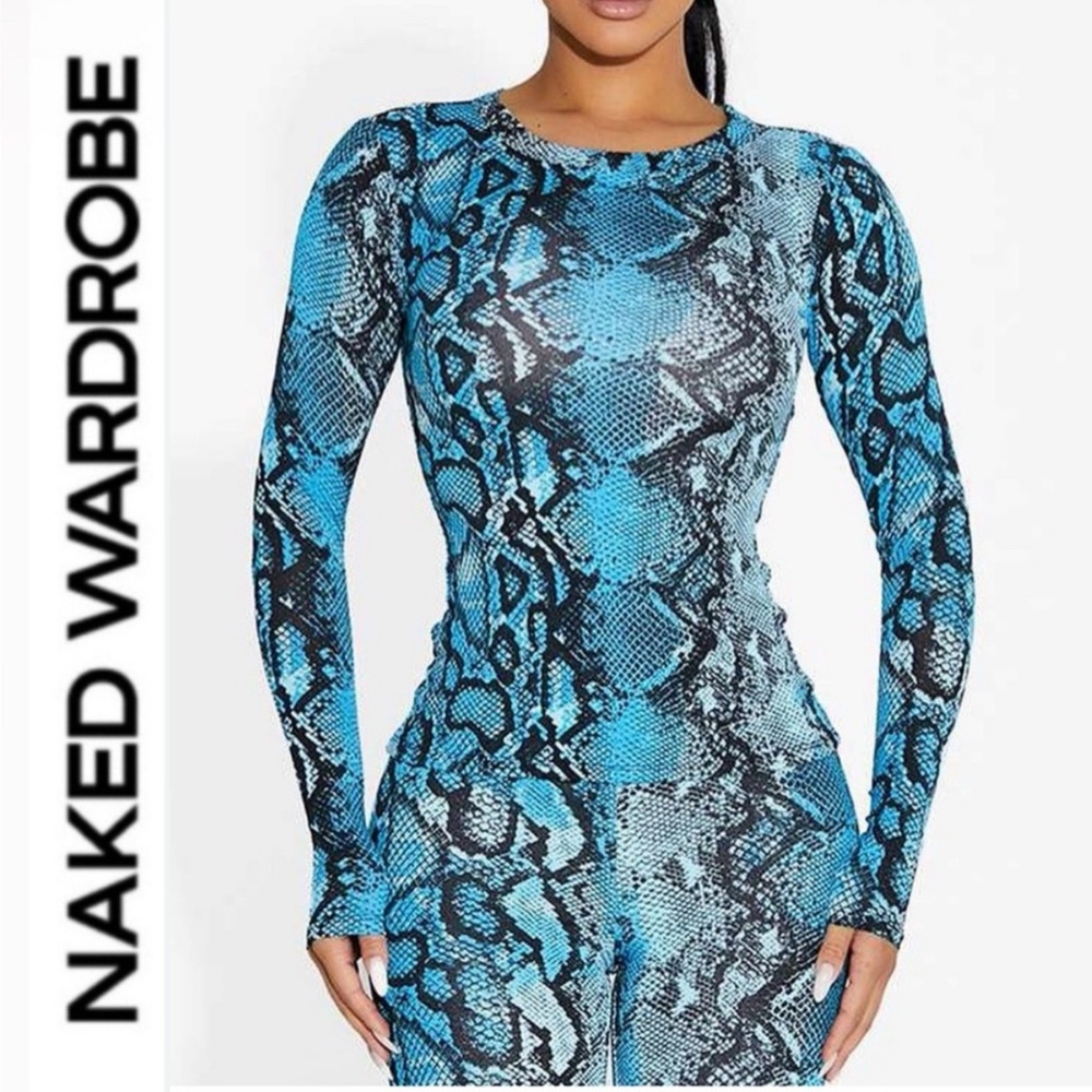 Naked Wardrobe💙🖤 Long sleeve top💙 Malibu Blue Snake Print